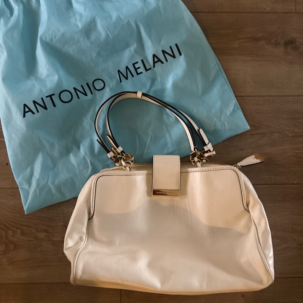 NEW Antonio Melani Ivory Leather Double Handle Shoulder Satchel Handbag 14x10